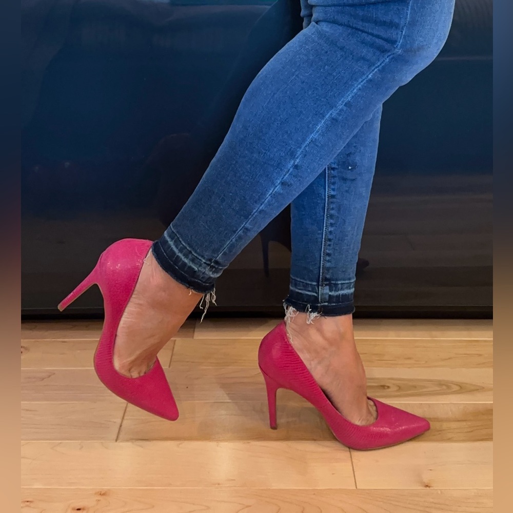 ✅2 for $50✅ Inc international Concepts- pink pump size 35.5 fit like 6